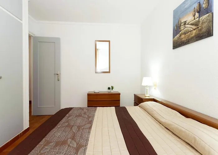 Comfortable And Spacious In Appartement