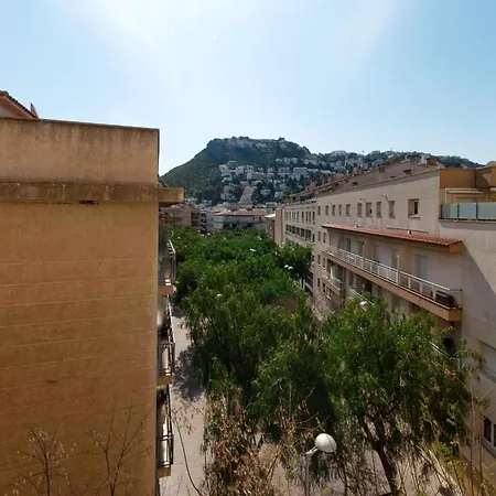 Comfortable And Spacious In