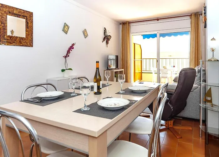 Appartamento Comfortable And Spacious In Roses